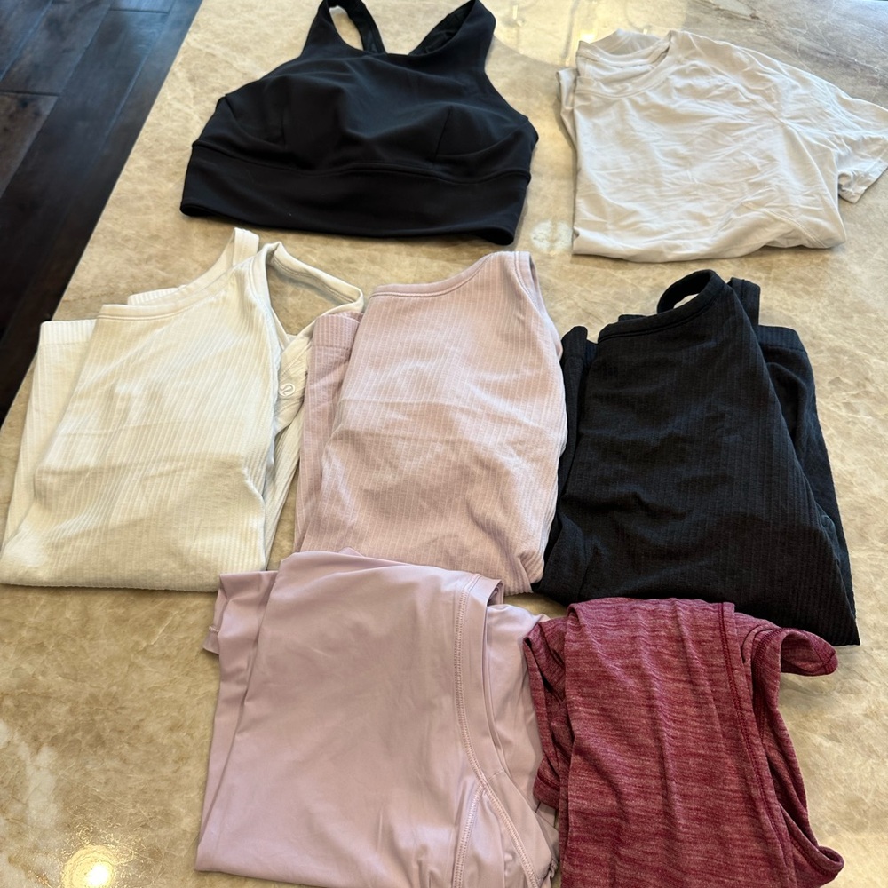 5 Lululemon Tops Size 4, Sports Bra size 6